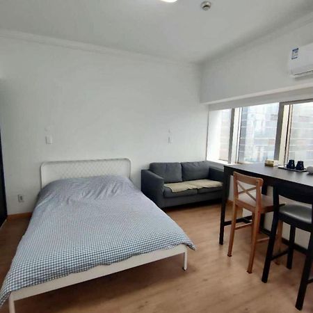 Inestin Shanghai Apt Lujiazui Esterno foto